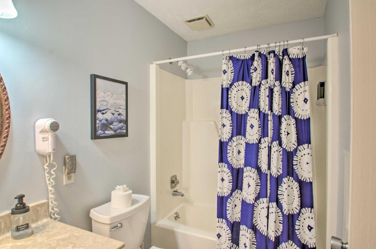 Wintergreen Resort Mountain Condo With Pool Access! Lyndhurst Bagian luar foto