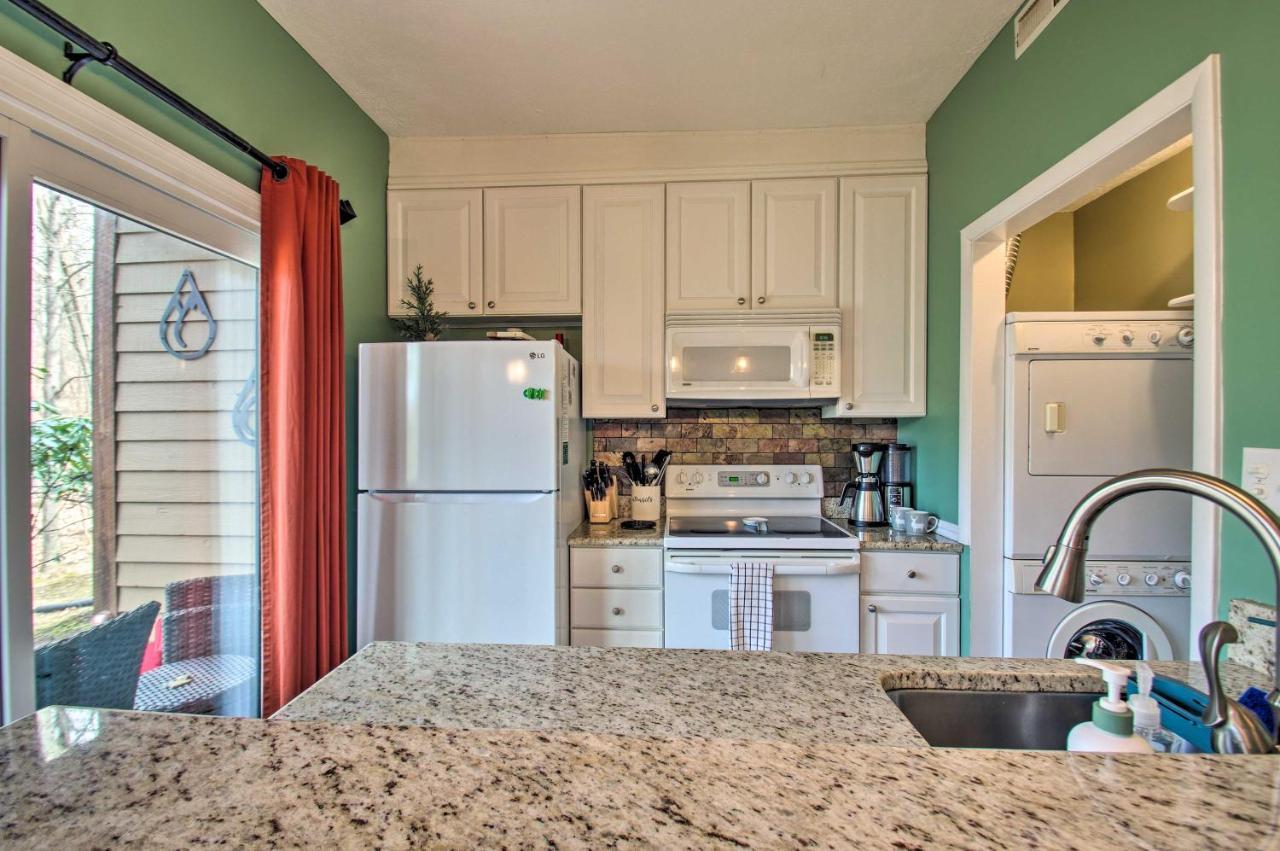 Wintergreen Resort Mountain Condo With Pool Access! Lyndhurst Bagian luar foto